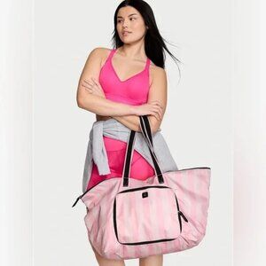 NWT Victoria's Secret Heritage Stripe Packable Weekender Bag